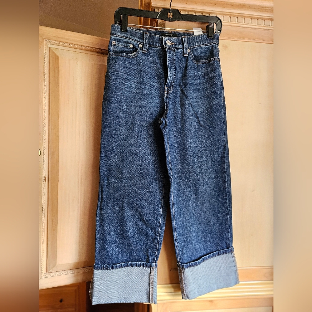 Banana Republic Cuffed Crop Jeans- High Rise Straight Fit Size 27/4P Like New